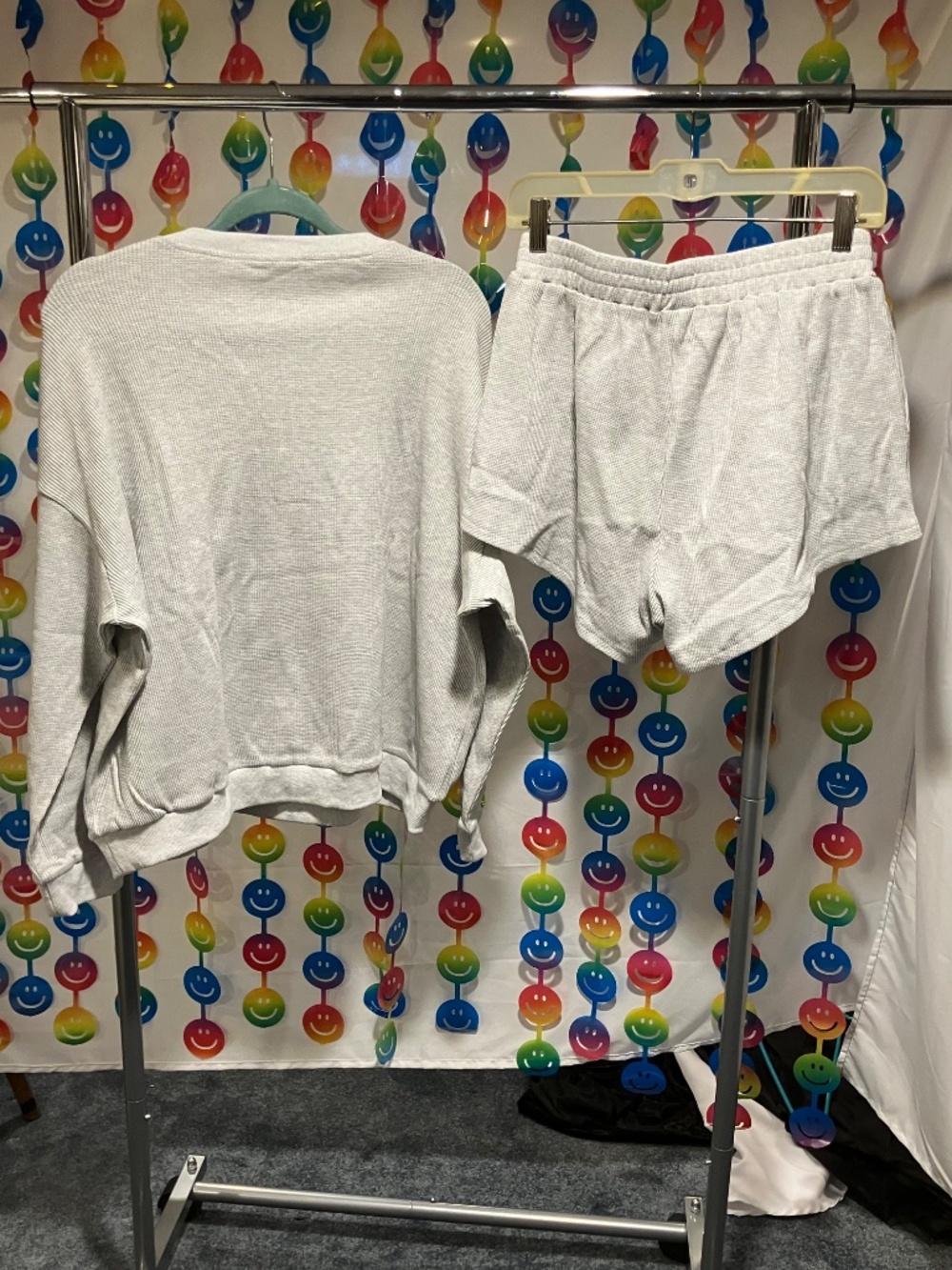 NWT Oversized Waffle Knit Lounge Set (Medium) - Picture 4 of 12